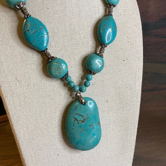 0069 HDNY (Henry Designs) Turquoise Stone & Silver Tone Pendant Necklace EUC - Picture 2 of 6
